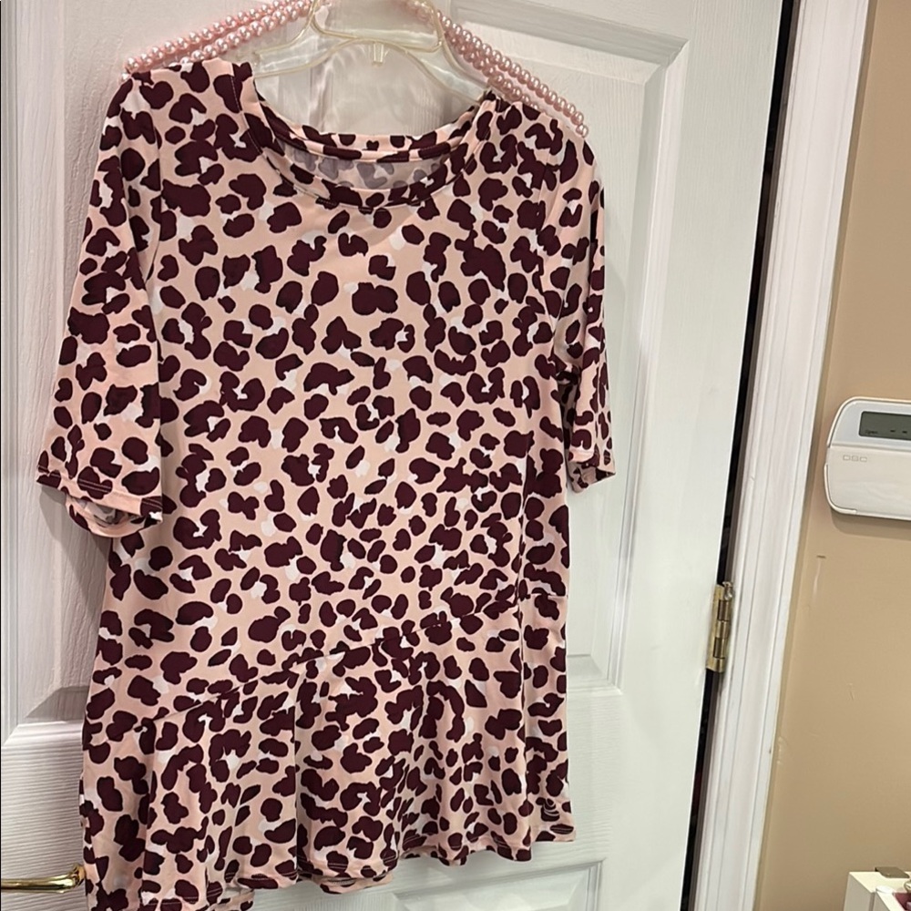 Cudd duds short sleeve top with ruffle hem